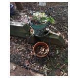 Iron cat plant holder 29"