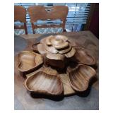 Very Pretty Monkey Pod Wooden Lazy Susan with Center Piece and 6 Bowls
