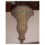 Pretty Wall Shelf 17x8.5x21