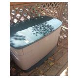 Rubber maid outdoor storage 43X24X28. Contents not included