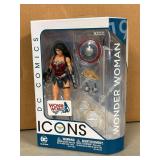 DC COMICS COLLECTIBLES ICONS Wonder Woman action figure