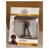 Warner Brothers Wizarding World Harry Potter 1:16 scale model figurine