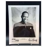 Signed Avery Brooks publicity 8 x 10 photo
