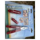 11 -￼Three-piece multi-tool kit