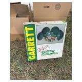 Gravity trap gold panning kit with extra gold panning pans