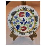 Vintage c 1900 ~ Stick Spatter Rabbitware 9.25" Rabbit Plate VIRGINIA ROSE w/blue flowers and rabbits & green frogs on outer band...