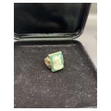14KT Vintage Green and White Cameo Ring