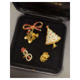 Festive Gold CHRISTMAS Brooches!