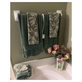 Washroom Art, Decor, Towels and More!