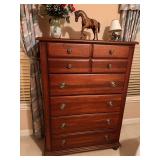 Broyhill Wooden 5 Drawer Dresser and Decor