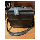 Leather Air Targus Travel Laptop Briefcase