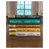 Grouping of (5) hardback editions of Danielle Steel novels….all are in great condition and have dust jackets