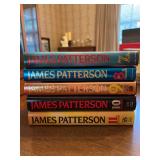 (5) volumes of James Patterson’s “Women’s Murder Club Series”…..all are first edition hardbacks with dust jackets