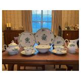 14 pieces of Rosenthal Chippendale Green Bloom China….2 dinner plates, 2 salad plates, 2 fruit bowls, 2 soup bowls, 2 cups, 2 saucers, creamer/sugar set
