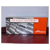 HO Gauge ATHEARN Scale Model Co-Op Tank (A 501 “Shorty” 240 in original box