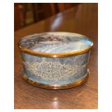 Thomas Kinkade “Moonlight Lane” porcelain music box…..3rd issue in the Thomas Kinkade’s Lamplight Village Music Box Collection…..#A-03456