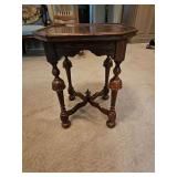 Nice small Ethan Allen solid wood side table 16x16x21"...