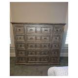 Gorgeous Haverty Furniture Large 15-Drawer Chest of Drawers 65x21x58.5"...