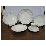 Vintage Like New 6-Piece Place Setting of Noritake Ivory China in the Rothschild Pattern...Ivory, Baroque, Blue Band, Pink Floral, Platinum Rim in excellent vintage condition...