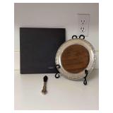 Oneida Michelangelo 2-piece sterling gourmet set…..tray is 153.3 grams and only handle of spreader is sterling…..in original box