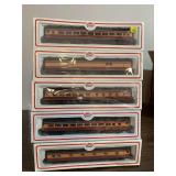 NEW (partially sealed) set of (5) Southern Pacific Collector’s HO Gauge Train Cars