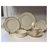 Eternal by LENOX 6-piece place setting….dinner plate, salad plate, dessert plate, fruit bowl, cup/saucer