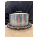 Vintage MCM Regal Ware Quality Aluminum Cake Carrier with Locking Lid