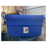 Sterilite Ultra 30 gallon storage tote