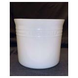 White LE CREUSET 2.75 Quart Large Utensil Stoneware Crock…..6" tall