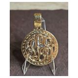 Ladies 14K gold round monogrammed pendant 14.9 total grams...