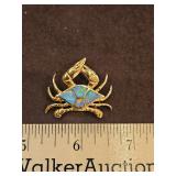 14K gold crab pendant w/inlaid opal 14.0 total grams...
