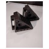 Haulmaster Solid Rubber Wheel Chocks