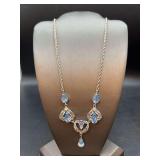 Beautiful vintage Karen Lynne sterling silver aquamarine rhinestone filigree necklace…..16 grams