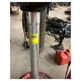 Rolling oil disposal can