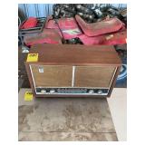 Admiral vintage AM/FM radio. Stored in shop, working condition