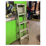 5 foot aluminum step ladder.