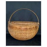 Antique hand-woven oak splint 1/2 buttocks  wall basket…..9w x 5-1/2 deep x 9 tall to top of handle