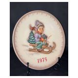 M.J Hummel 5th Annual Collectors Plate - 1975 by Goebel