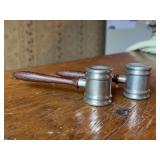 Set of Kirk pewter novelty gavel salt/pepper shakers…..4-3/4” long x 1-1/2” tall