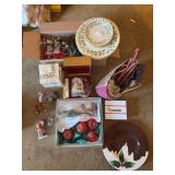 Grouping of Christmas decor