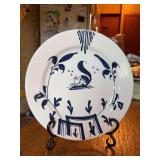 Christiana Campbell’s Tavern Squirrel Colonial Williamsburg 9-1/2” Plate