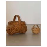 (2) miniature Pennsylvania Dutch buttock bottom baskets….3-1/2 and 2” tall