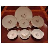 Noritake China Japan 5605 Margot 8 piece place setting, dinner plate, salad plate, bread/butter plate, soup bowl, dessert/fruit bowl, lugged cereal bowl, tea cup and saucer. Beautiful, simplistic.