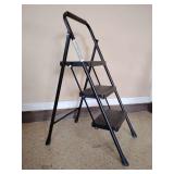 Simpli-Magic 3-Step Ladder, 800 LBS Capacity Folding Step Stool – Anti-Slip Wide Steps & Handgrip. Like New.