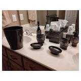 Dual Sink Bathroom Accessories, 5 Rugs, 3 Bathtub Mats