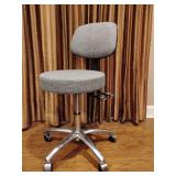 Great Office Chair! The Mfg. makes medical stools. Desk Stool, Fabric, Bk Chrome, Casters, Gry
Brand: Blue Ridge Ergonomics
Part #: BR-FDHST-CR-T0-CC-F44. Seat is 17' across.