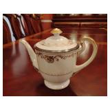 Sone China Teapot. Stunning Black & Gold pattern. Hand painted. Made in Japan.