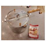 Whirley-Pop Stovetop Popcorn Popper, perfect condition.