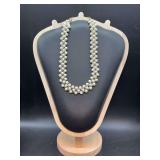 Nice looking vintage Pearl-Like Collar Necklace