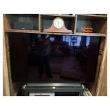 65 inch LG flatscreen television